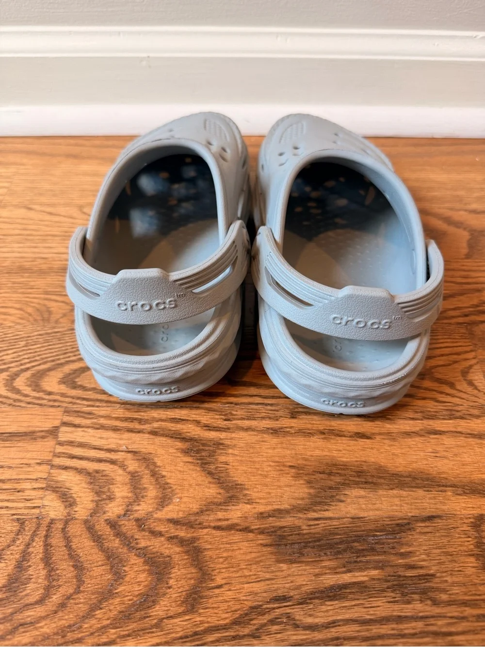 CROCS Off Grid Kids Clog - Light Gray Youth 2 - Picture 3 of 4